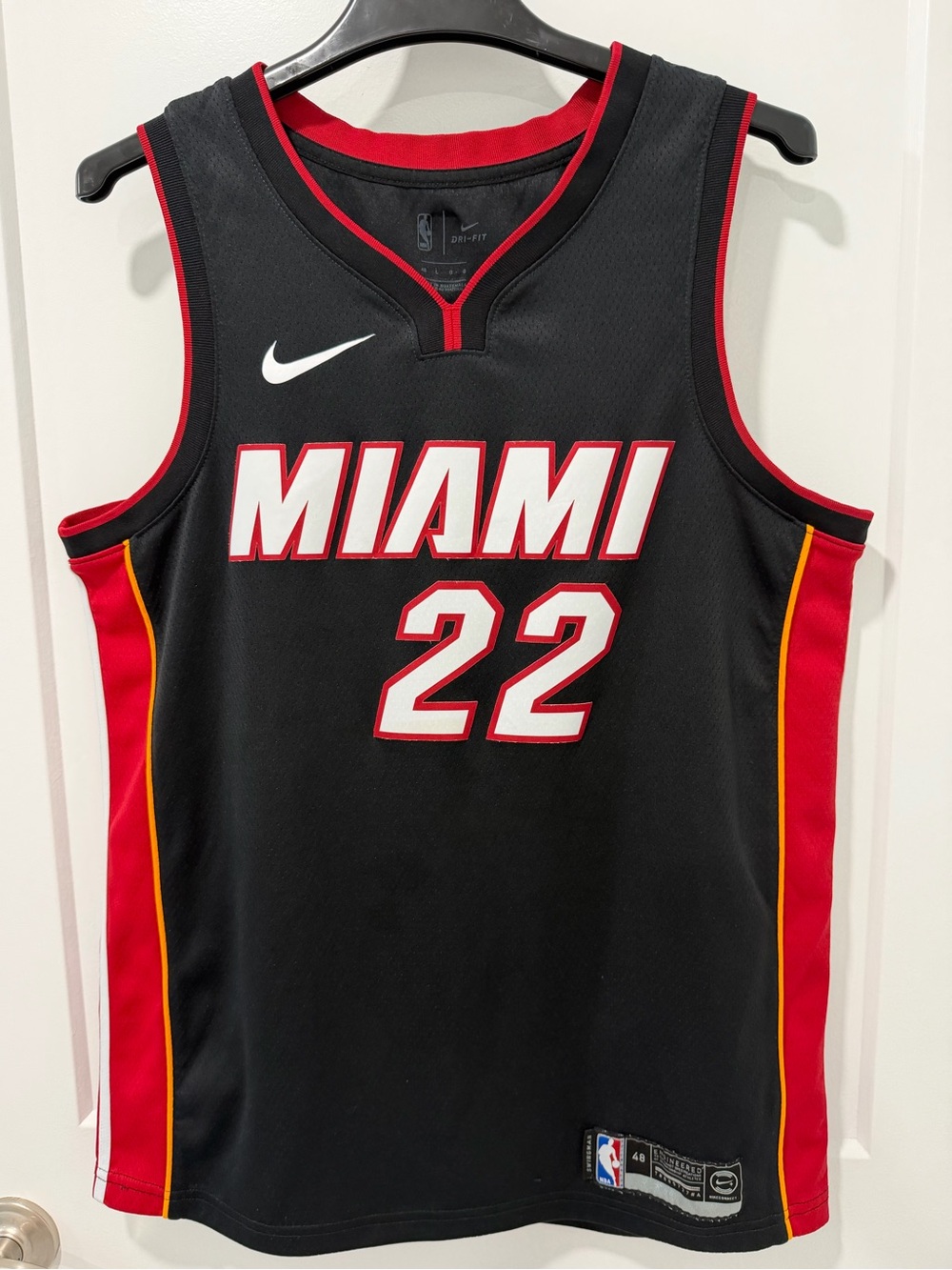 NIKE NBA Miami Heat Jimmy Butler #22 Swingman Basketball Jersey Black Dri (L)
